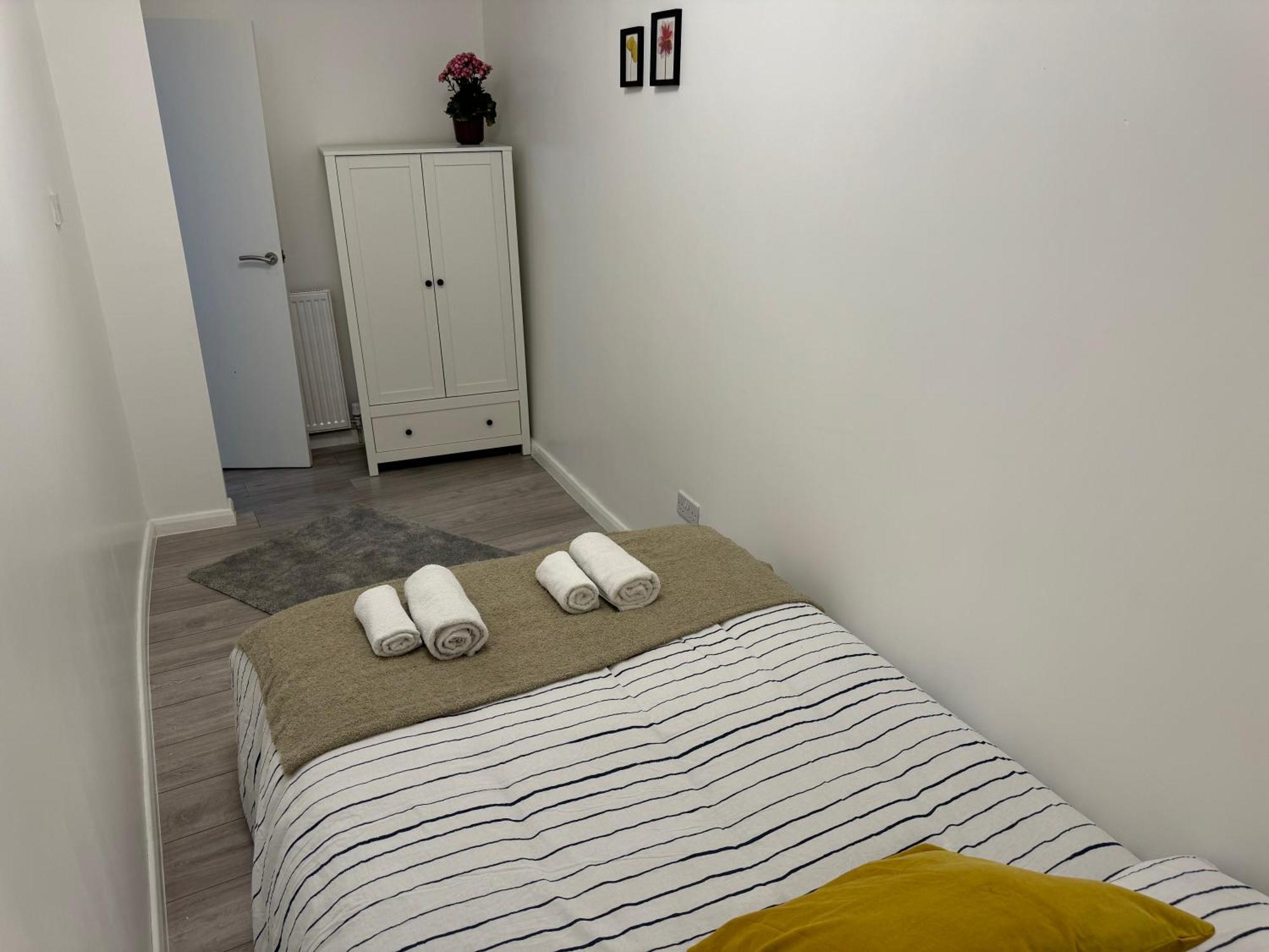 Seven Sisters Hideaway Apartment London Exterior photo